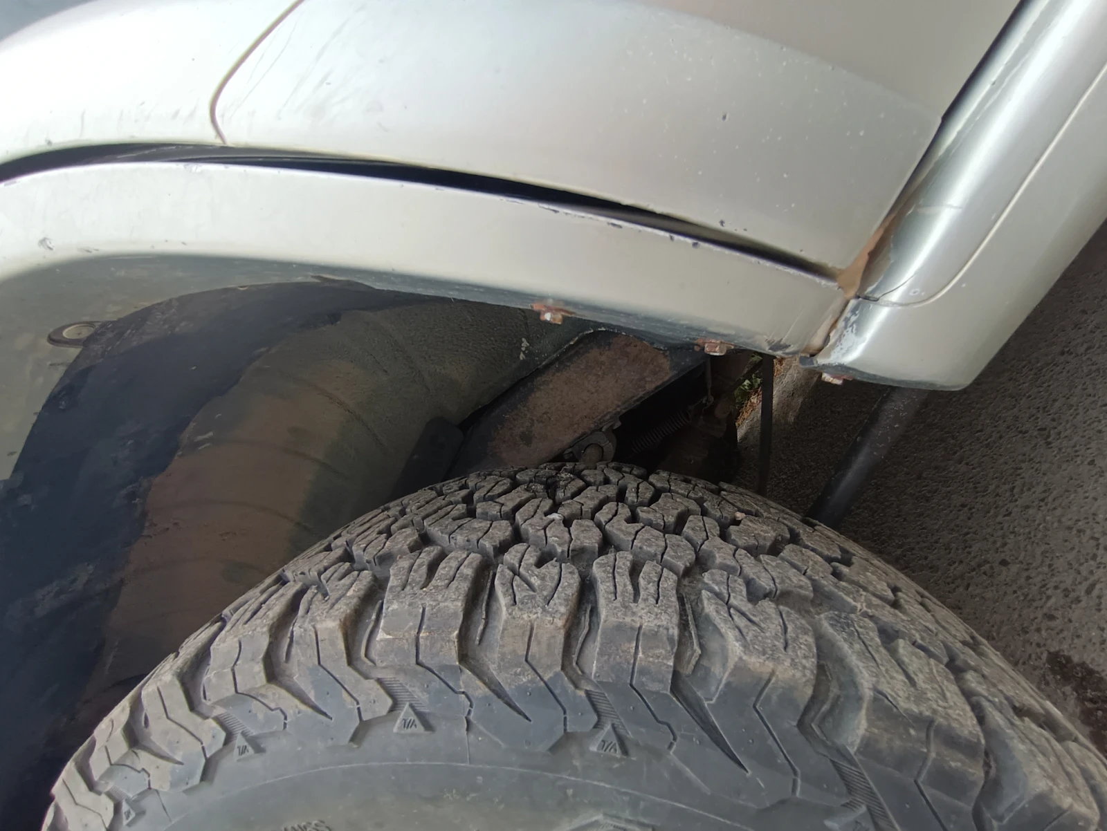Isuzu Trooper 3.0 д, снимка 5 - Автомобили и джипове - 55046135