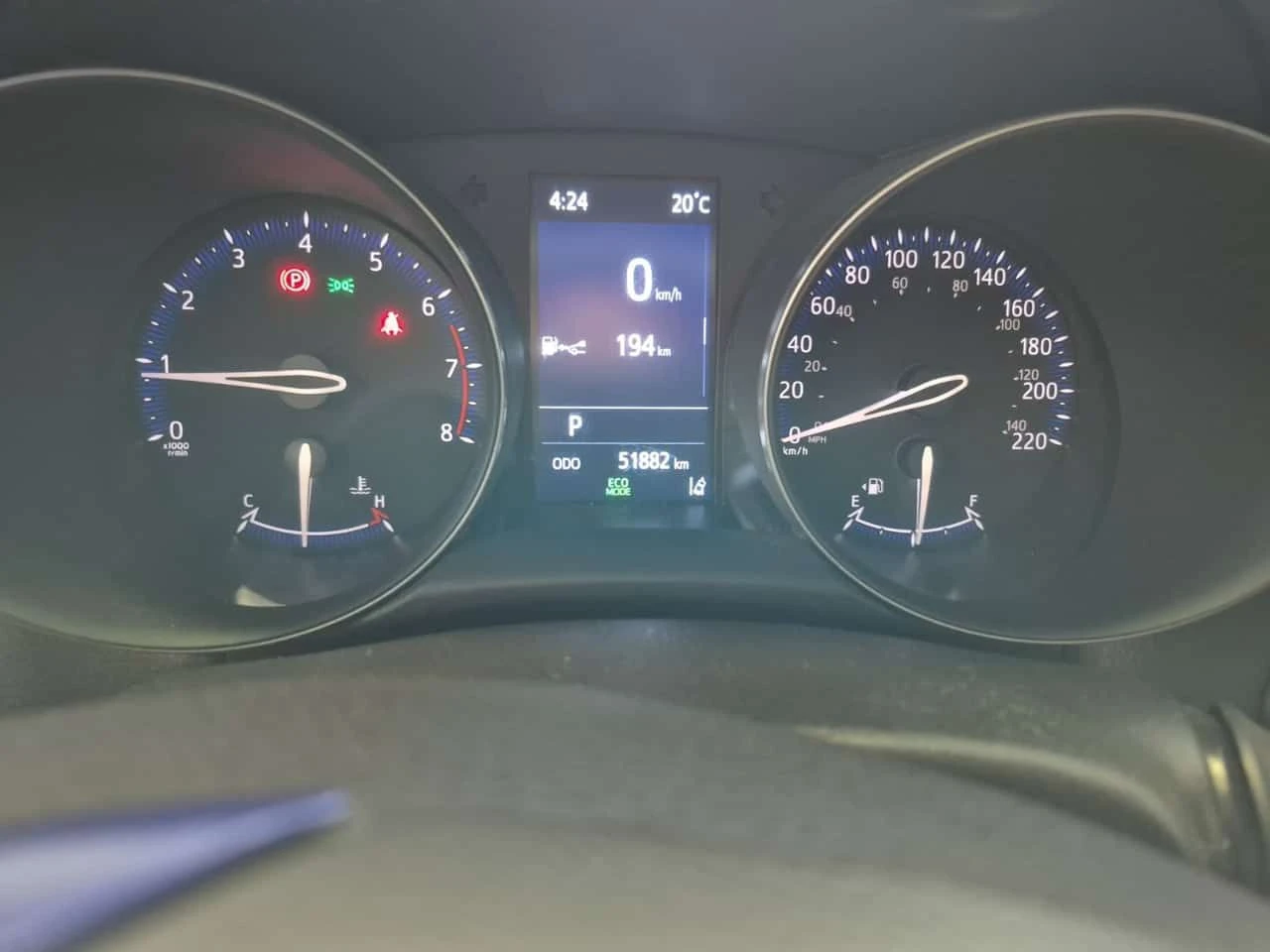Toyota C-HR * XLE PREMIUM * CARFAX * БЕЗ ПЪРВОНАЧАЛНА ВНОСКА, снимка 9 - Автомобили и джипове - 55384193