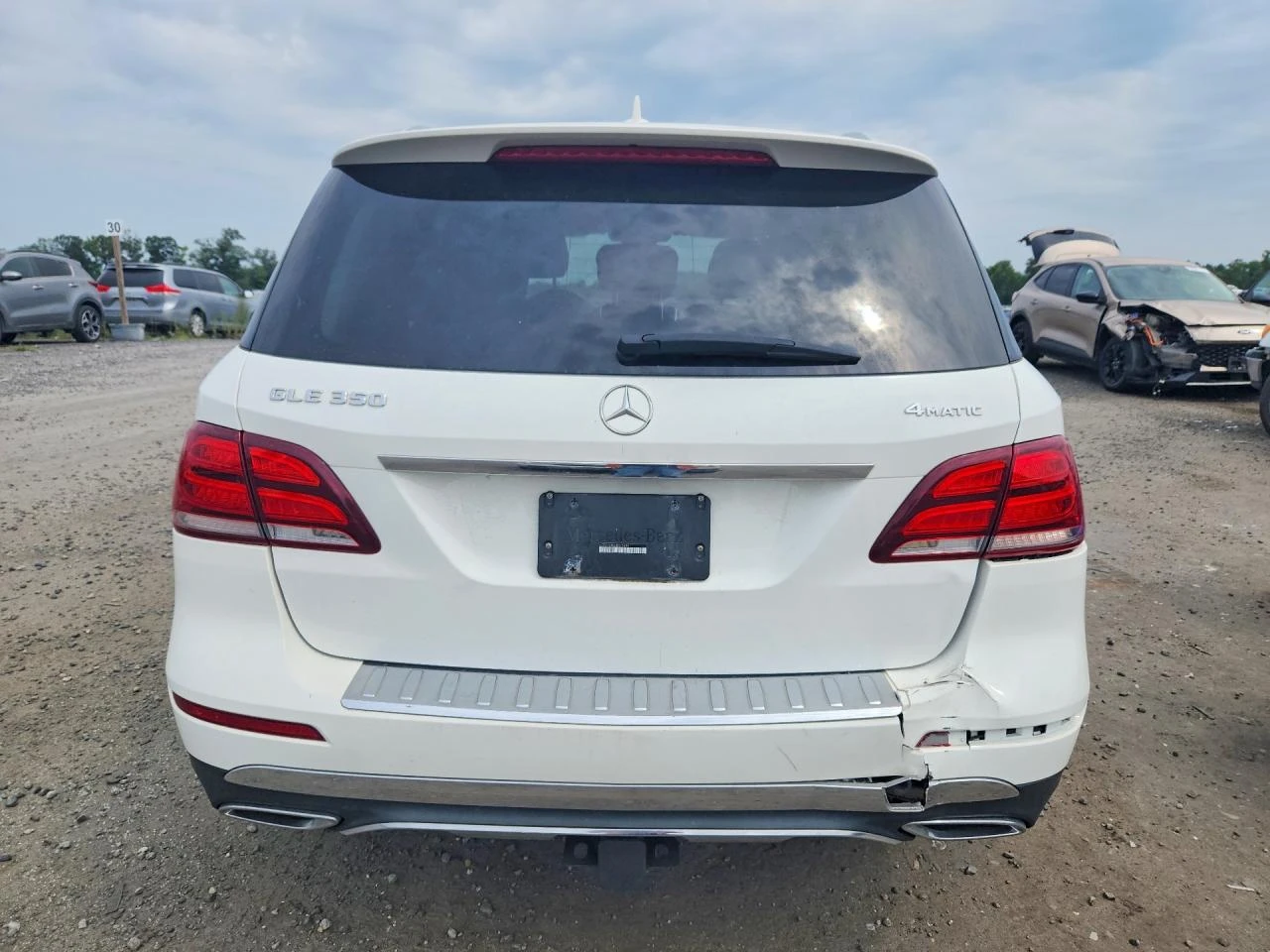 Mercedes-Benz GLE 350 4MATIC| HARMAN/KARDON| KEYLESS| ПОДГРЕВ| ШИБИДАХ, снимка 6 - Автомобили и джипове - 55993242
