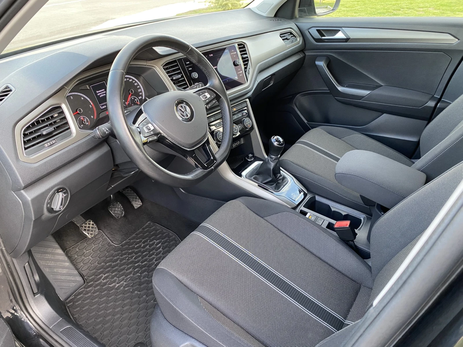 VW T-Roc 2.0 TDI/ DESIGN | Mobile.bg � ����������� 10