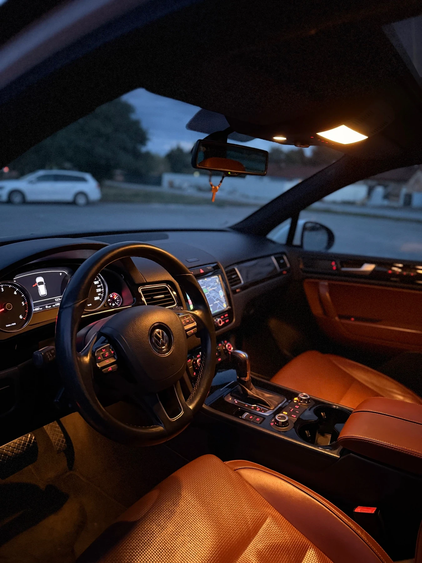 VW Touareg Touareg X edition , снимка 5 - Автомобили и джипове - 56184576