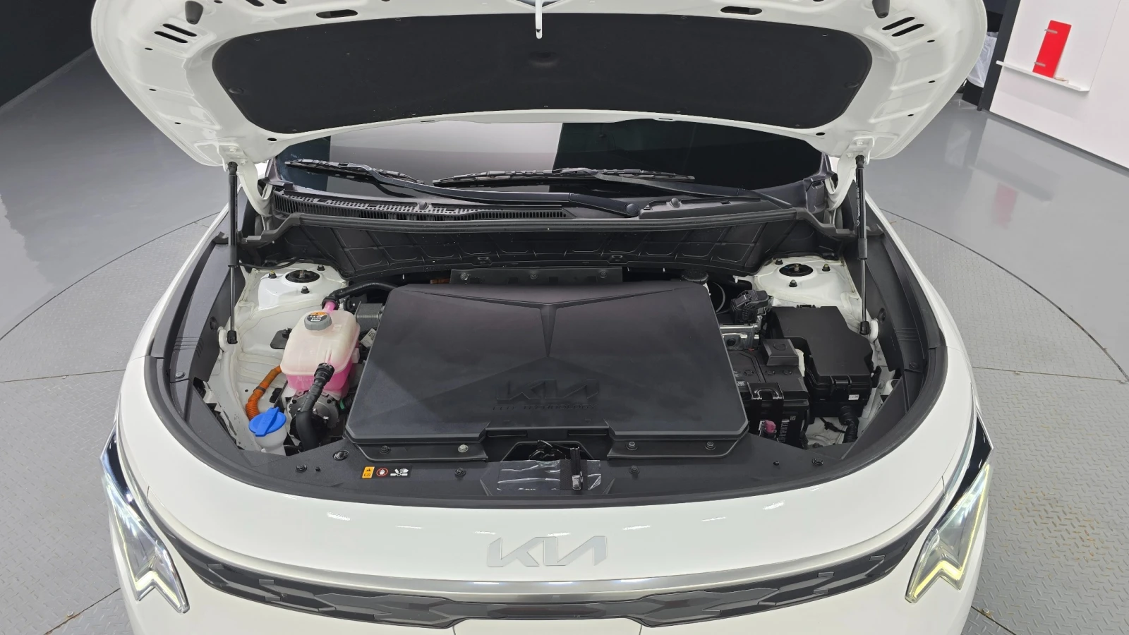 Kia Niro EARTH* FULL* ФИКСИРАНА ЦЕНА ДО БГ!!!* , снимка 5 - Автомобили и джипове - 56216006