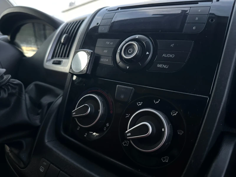 Fiat Ducato 2.3D 130ks ПАДАЩ БОРД КЛИМАТИК, снимка 9 - Бусове и автобуси - 52944974