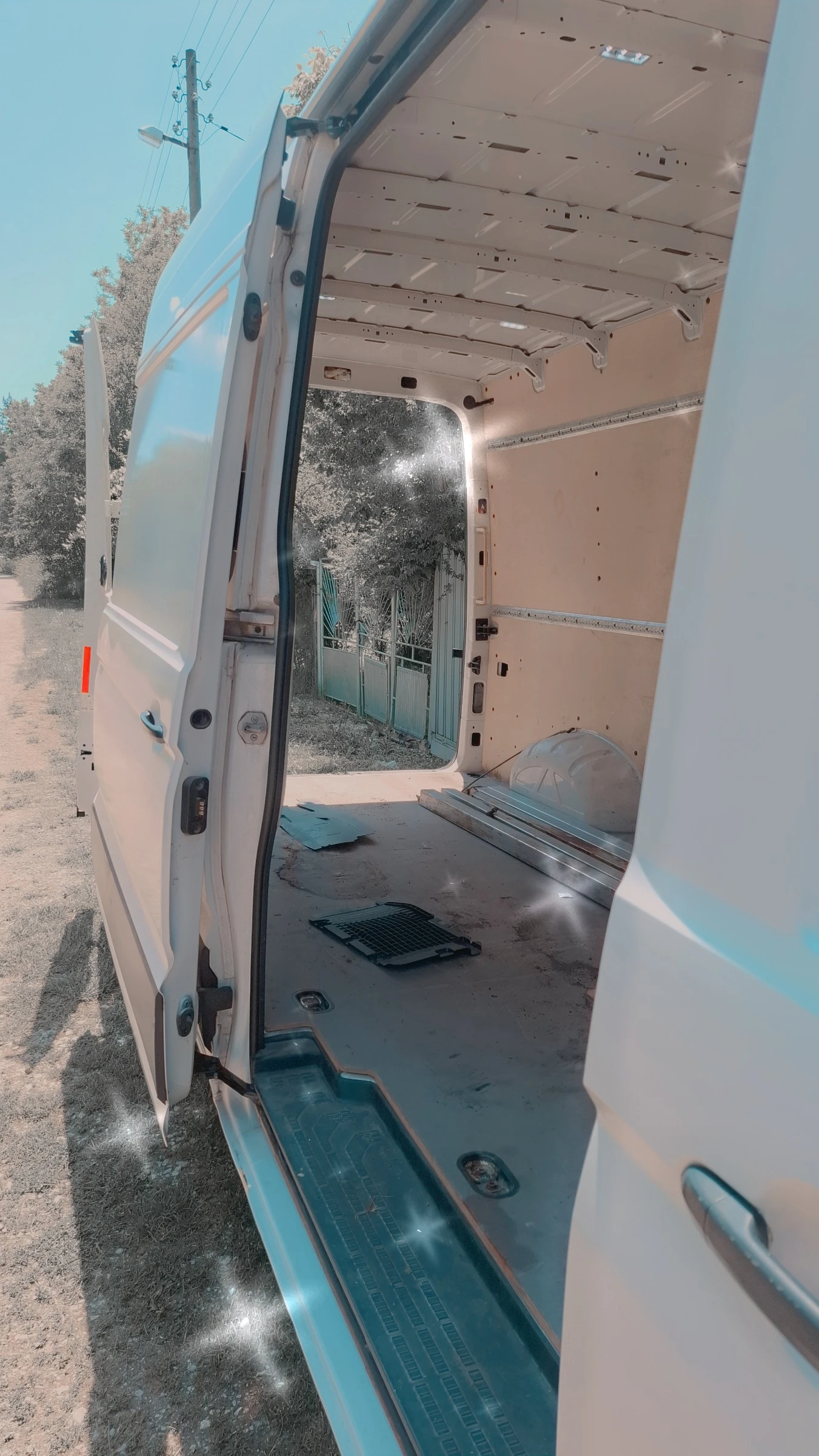 VW Crafter, снимка 6 - Бусове и автобуси - 54563585