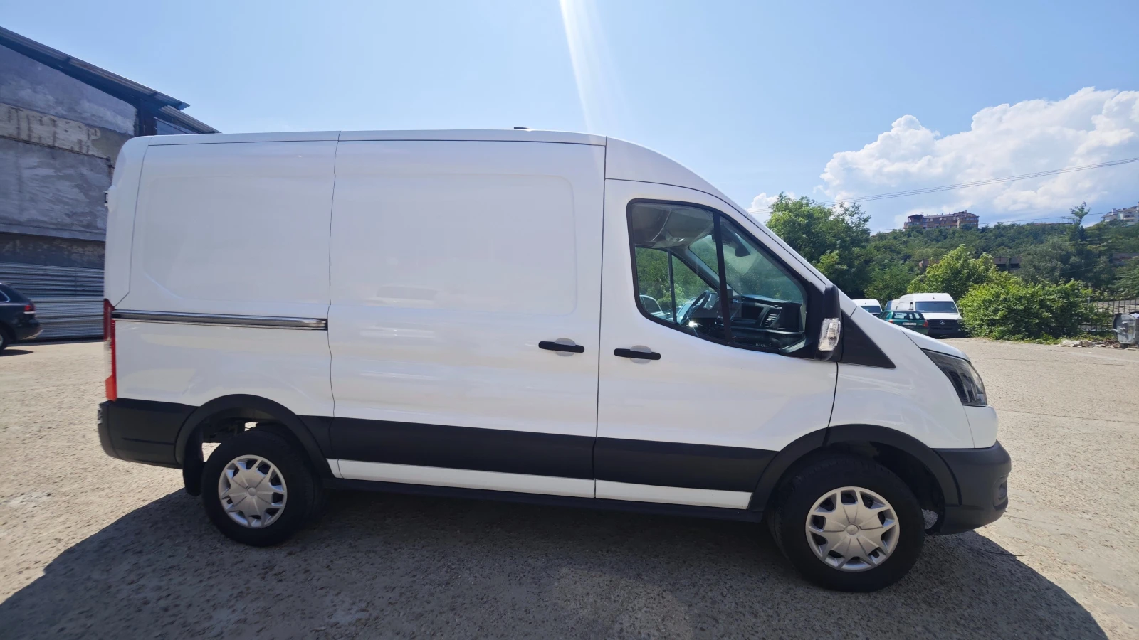 Ford Transit L2H2 68 kWh, снимка 7 - Бусове и автобуси - 54682023