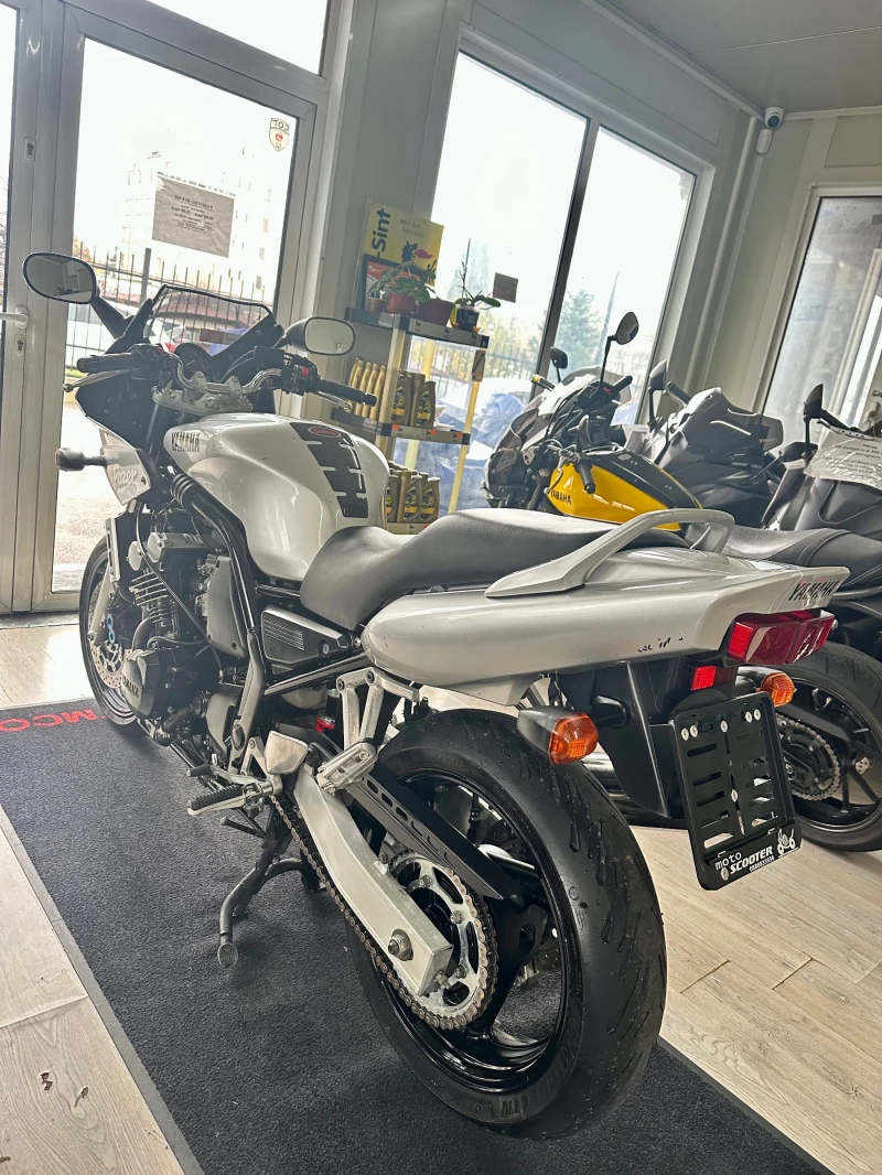 Yamaha Fazer 600, снимка 9 - Мотоциклети и мототехника - 52572037