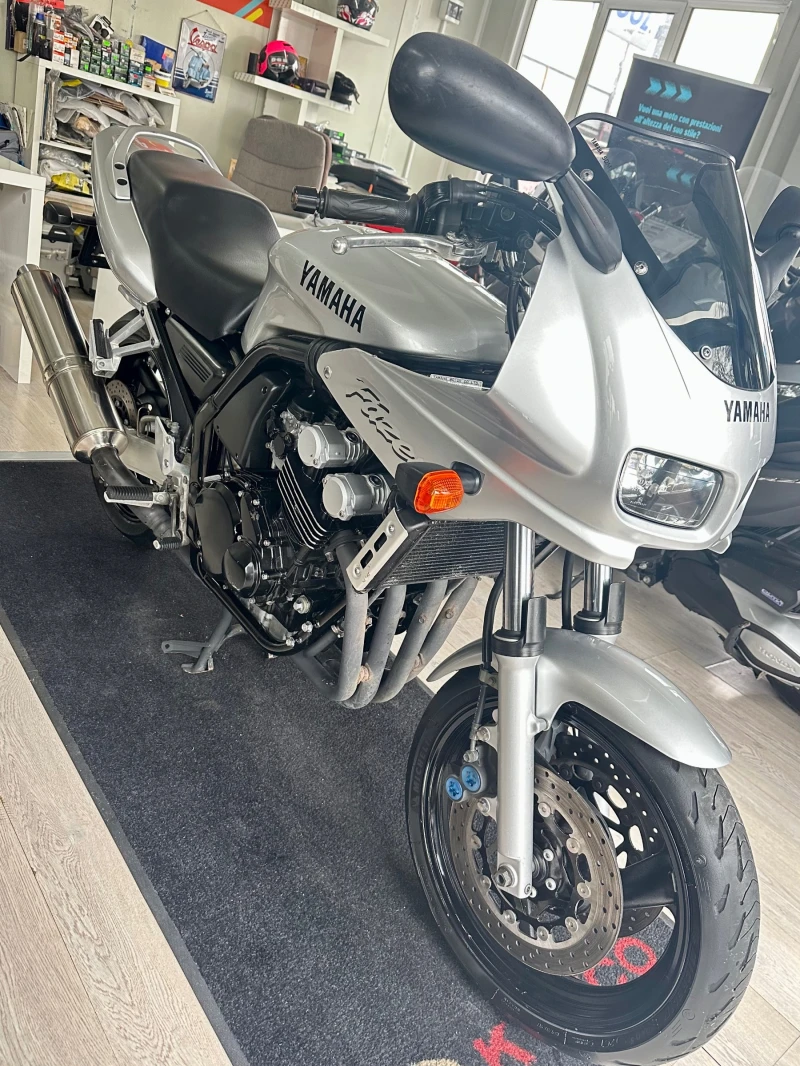 Yamaha Fazer 600, снимка 8 - Мотоциклети и мототехника - 52572037