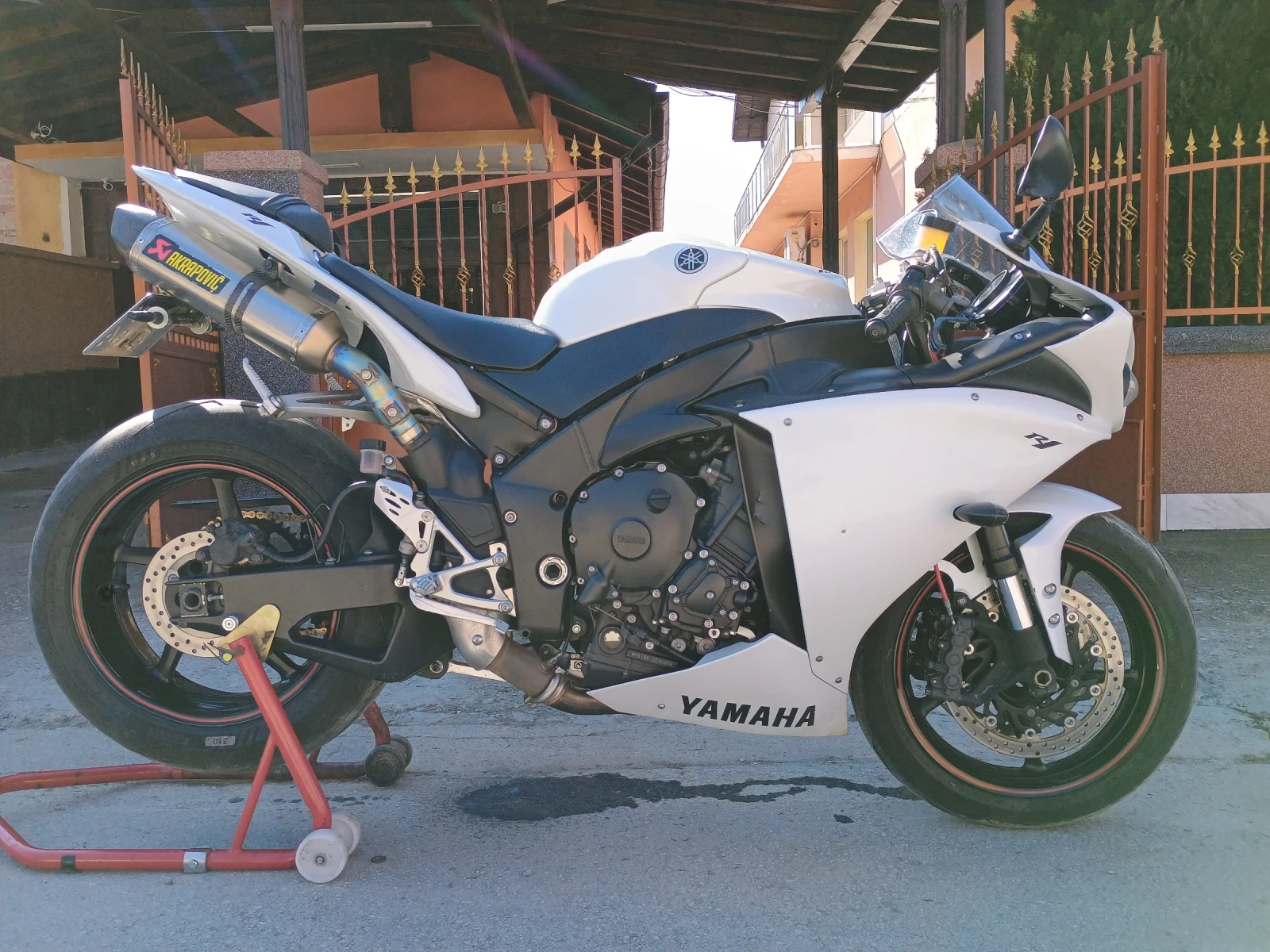 Yamaha YZF-R1 Yzf-r1  - изображение 4