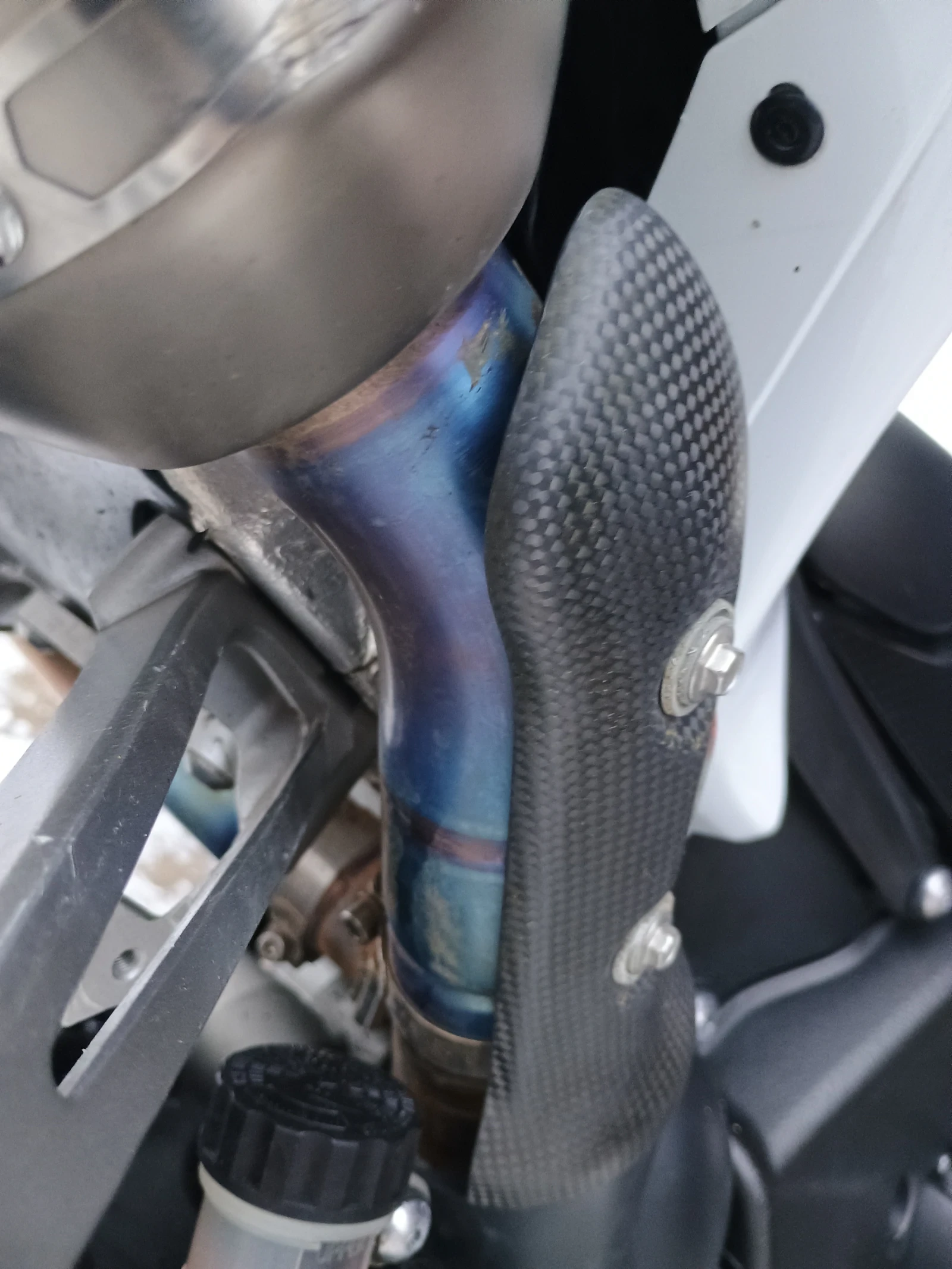 Yamaha YZF-R1  - изображение 2