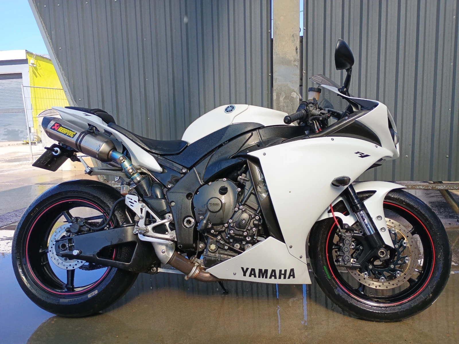 Yamaha YZF-R1 Yzf-r1 