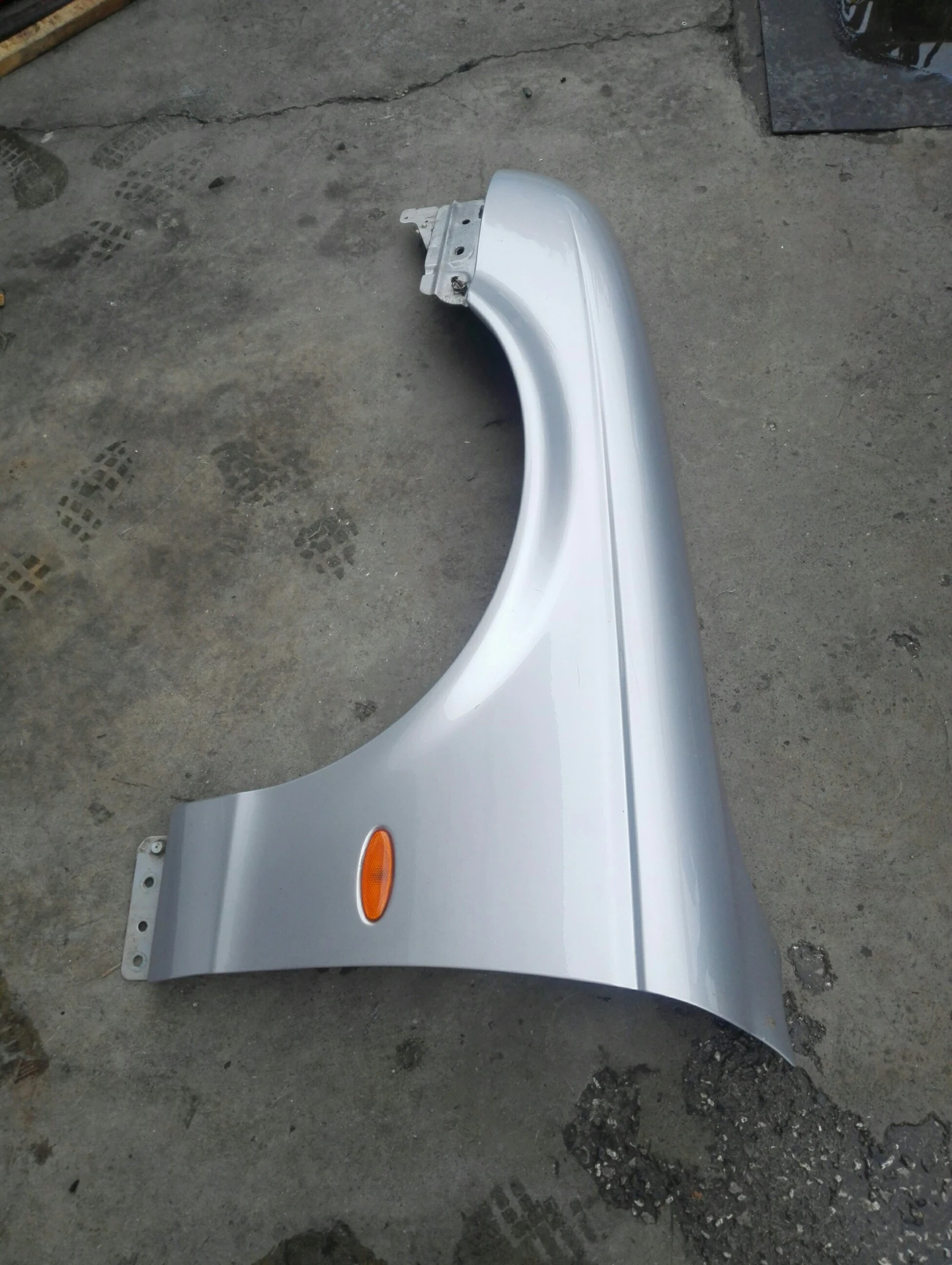 ������ ��� ����� � ���� | Mobile.bg � ����������� 1