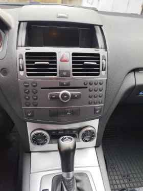 Mercedes-Benz C 220, снимка 7