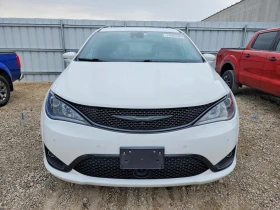 Chrysler Pacifica 3.6l Limited, снимка 5