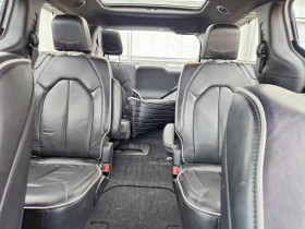 Chrysler Pacifica 3.6l Limited, снимка 10