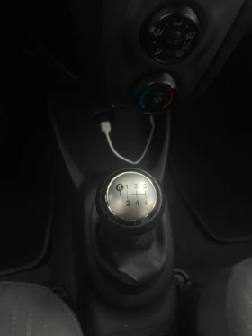 Toyota Yaris, снимка 11