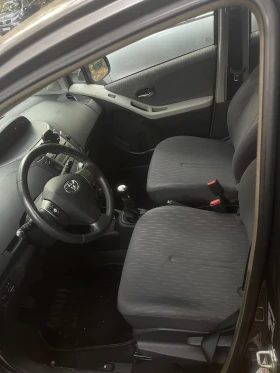 Toyota Yaris, снимка 8
