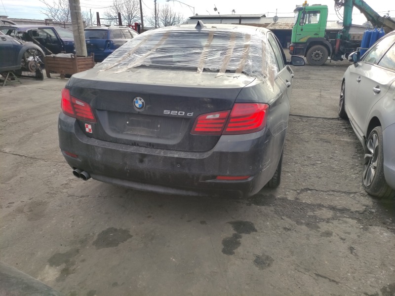 BMW 520 2.0d, снимка 5 - Автомобили и джипове - 39847635