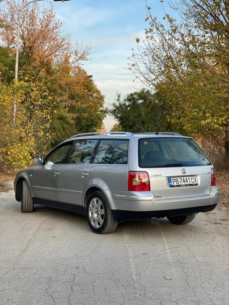 VW Passat, снимка 2 - Автомобили и джипове - 47727734