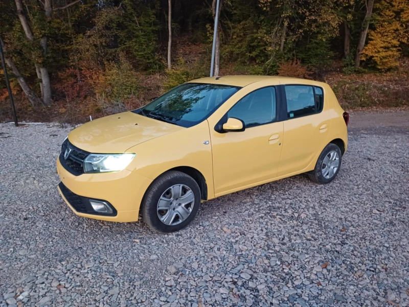 Dacia Sandero 1, 2 клима, снимка 1 - Автомобили и джипове - 48159516