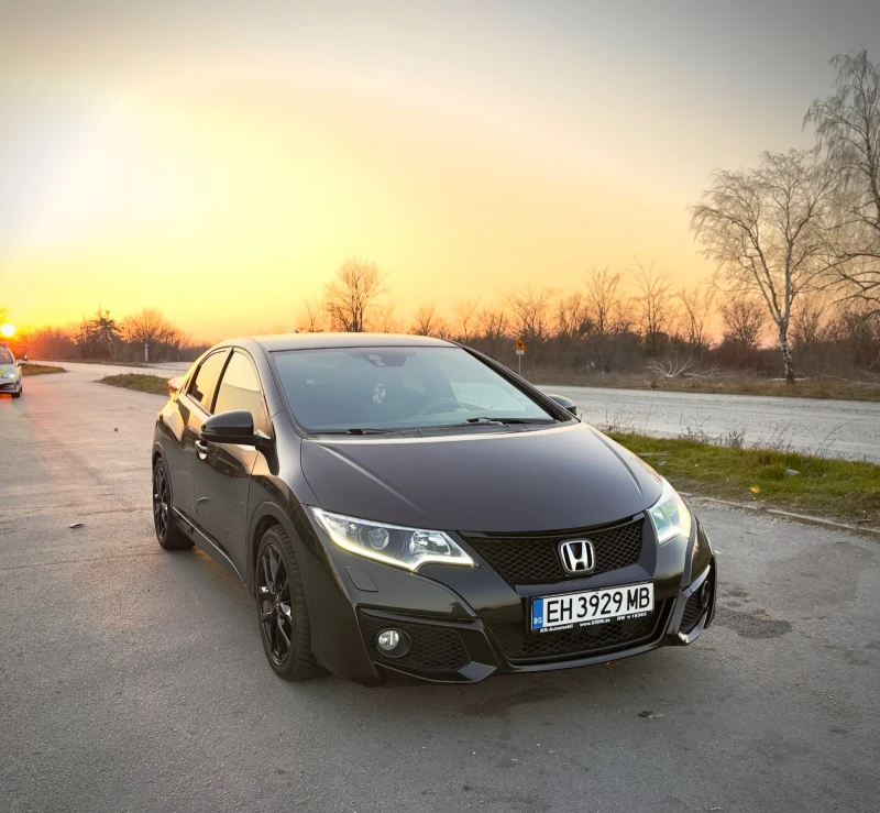 Honda Civic Honda Civic 1.8i Facelift, Sport, Navi 100000km.!!, снимка 1 - Автомобили и джипове - 49066698