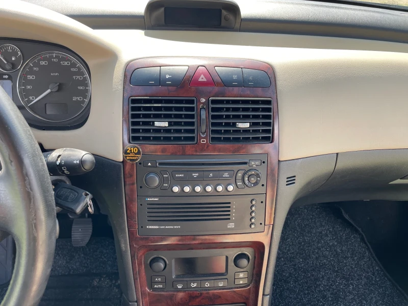 Peugeot 307 2.0 SW, снимка 7 - Автомобили и джипове - 50048382