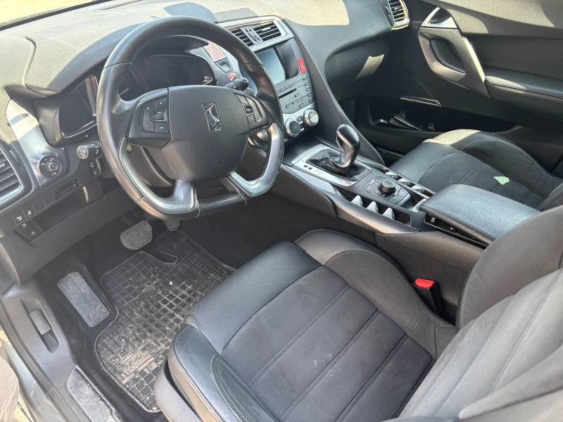 Citroen DS5, снимка 8 - Автомобили и джипове - 52047876