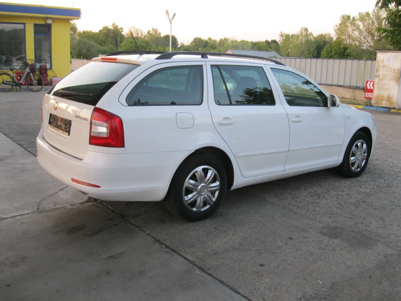 Skoda Octavia, снимка 4 - Автомобили и джипове - 51659487