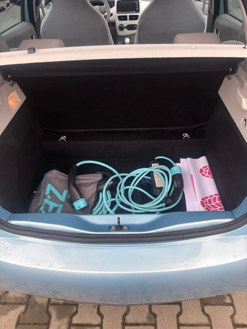 Renault Zoe Q90 22kw, снимка 6 - Автомобили и джипове - 53294242