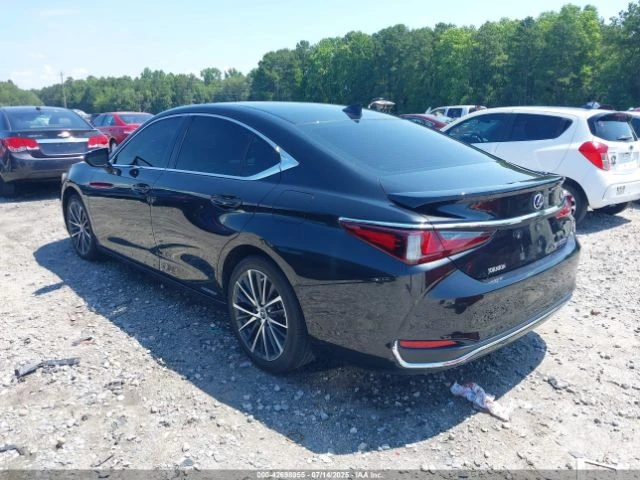Lexus ES 300 Hybrid - изображение 3
