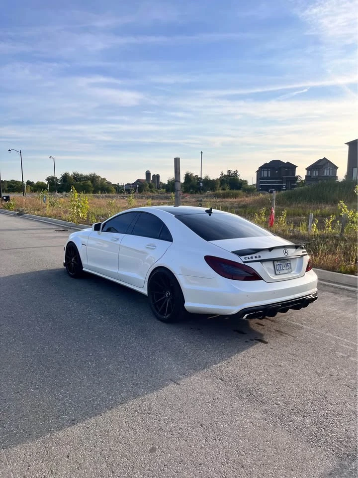 Mercedes-Benz CLS 63 AMG Harman Kardon / ЦЕНА ДО БГ , снимка 4 - Автомобили и джипове - 55539303
