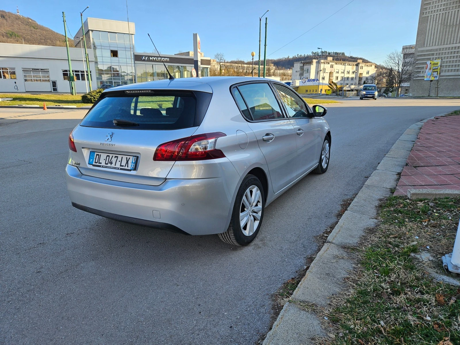 Peugeot 308 1.6 HDI - изображение 5