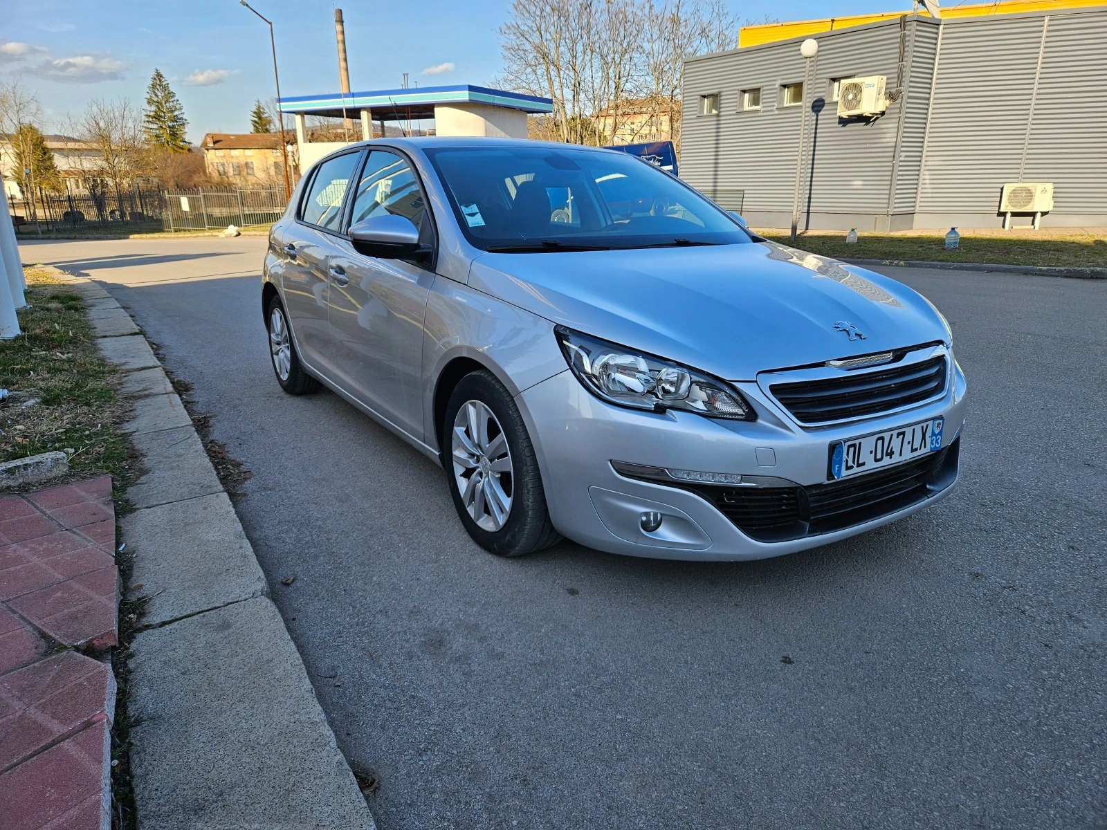 Peugeot 308 1.6 HDI - изображение 3