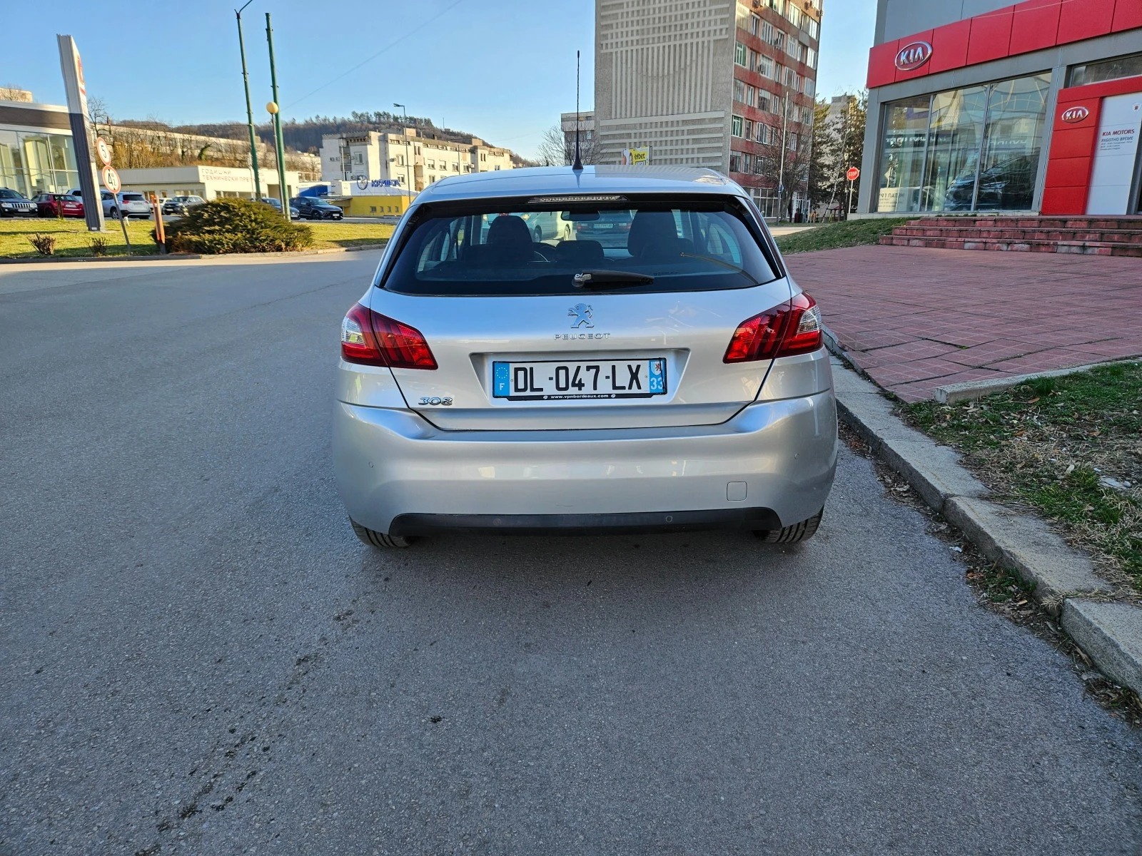 Peugeot 308 1.6 HDI - изображение 6