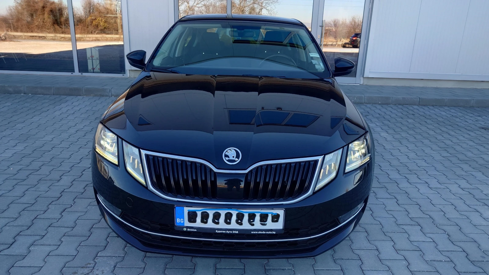 Skoda Octavia TSI Facelift 180 к.с. N1 - изображение 2