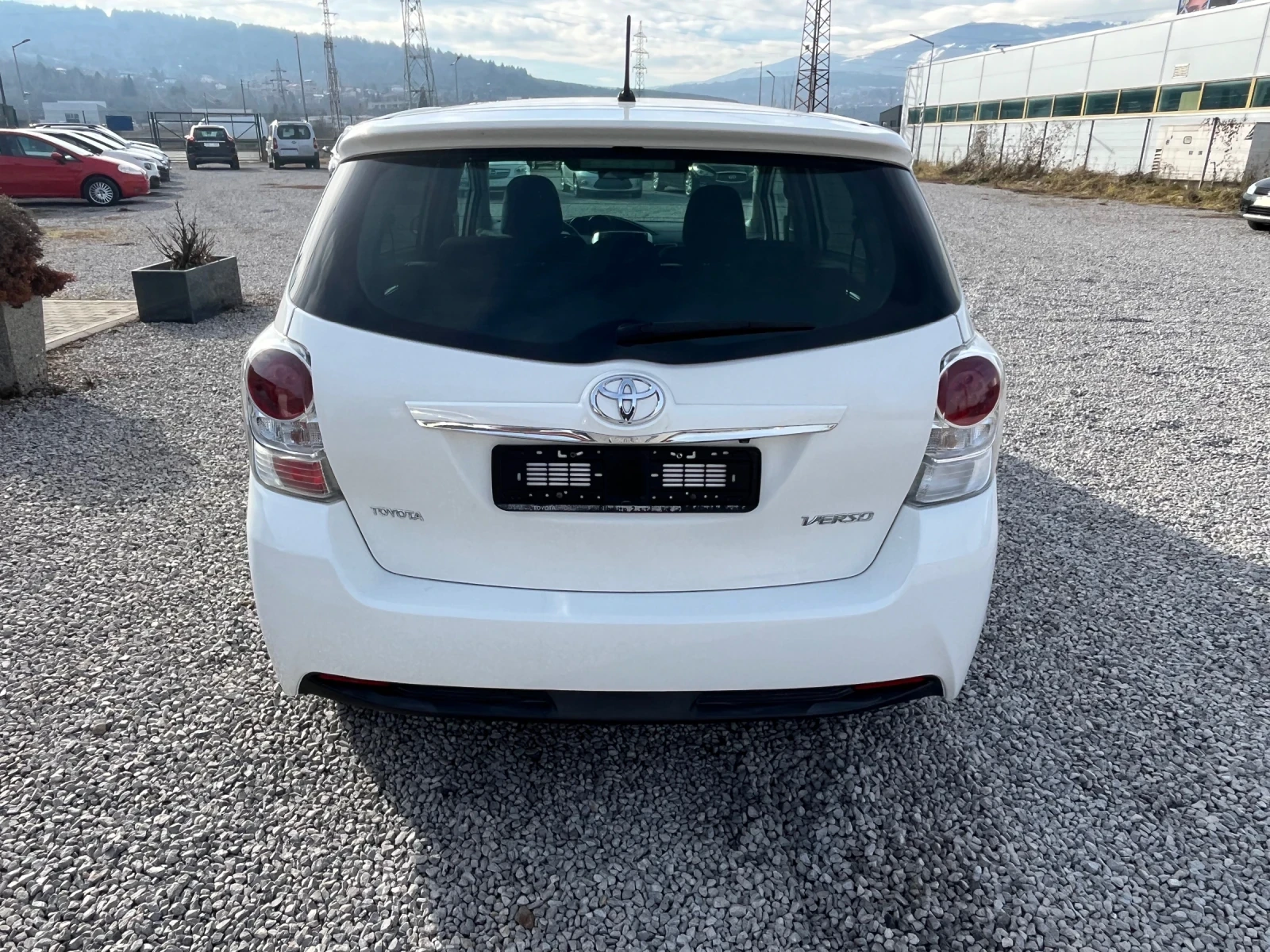 Toyota Verso 1.6D4D-112k.c  - изображение 5