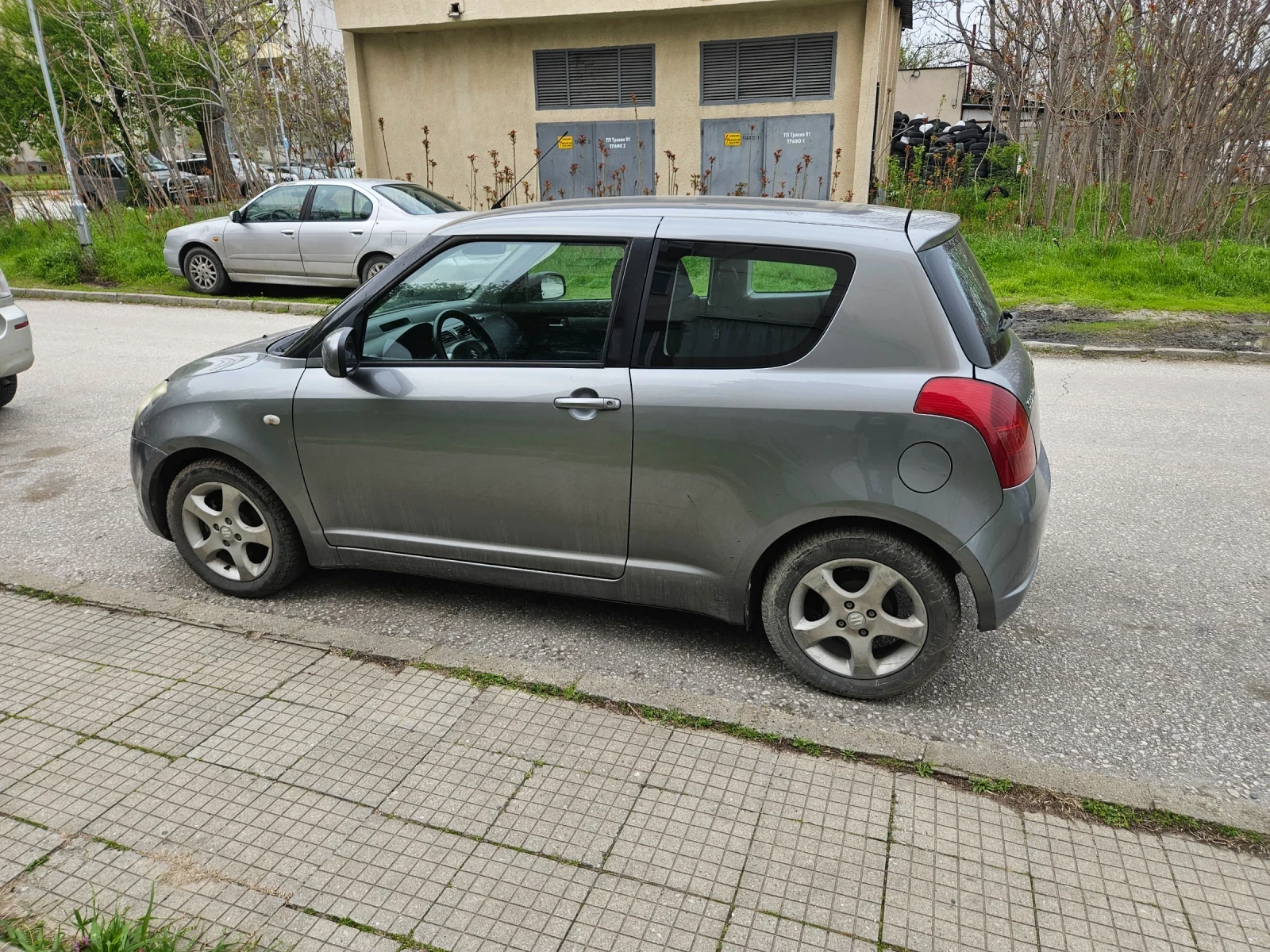 Suzuki Swift  - изображение 4