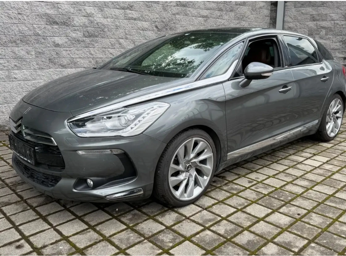 Citroen DS5
