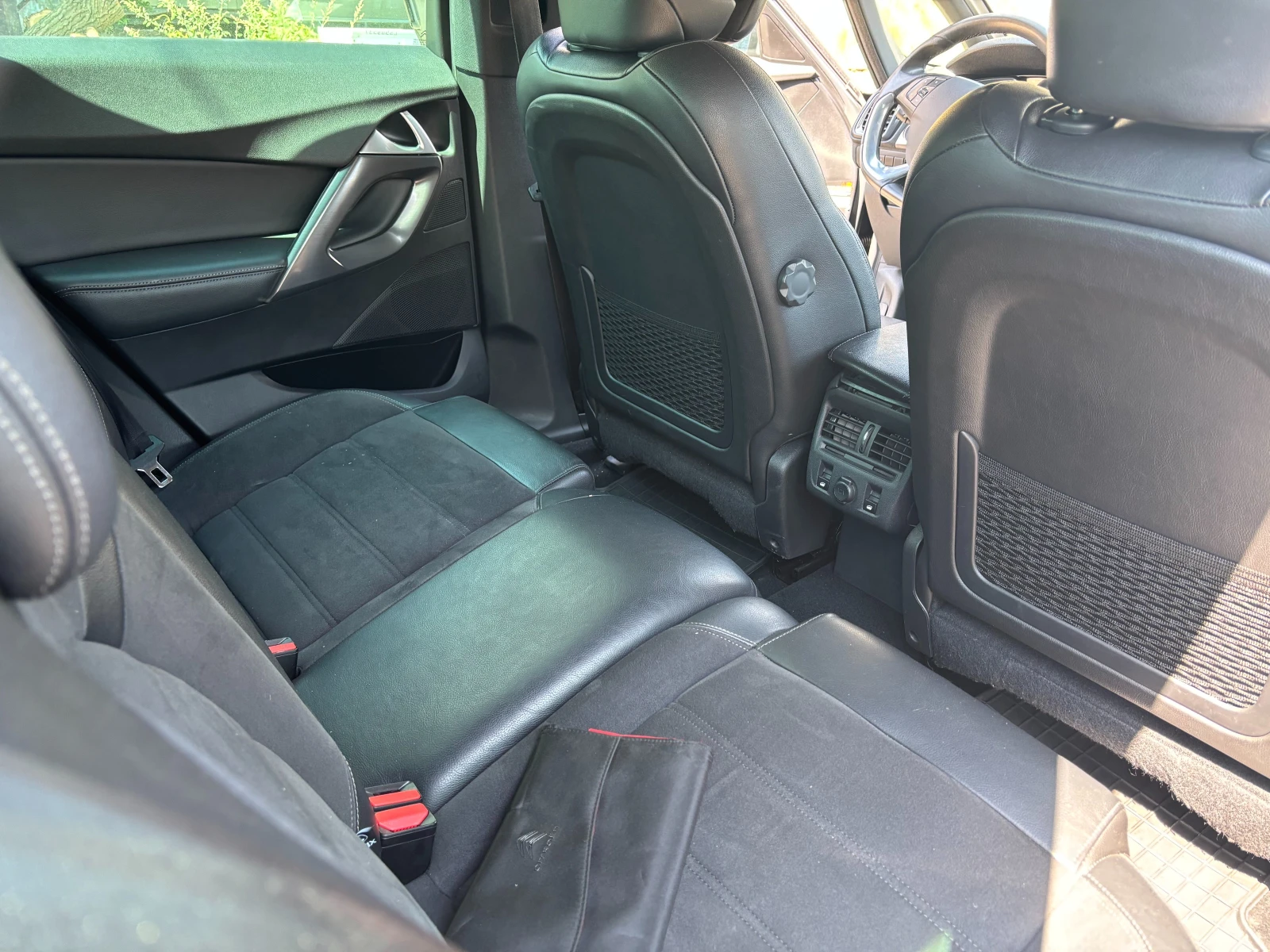 Citroen DS5  - изображение 9