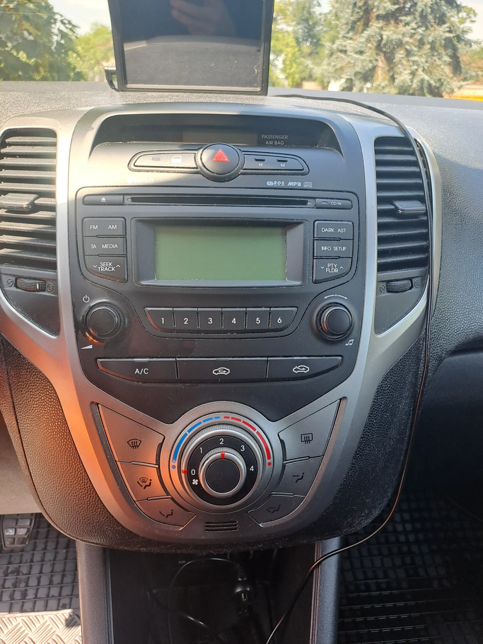 Hyundai Ix20 1, 4бен / Газ 90к. | Mobile.bg — изображение 8