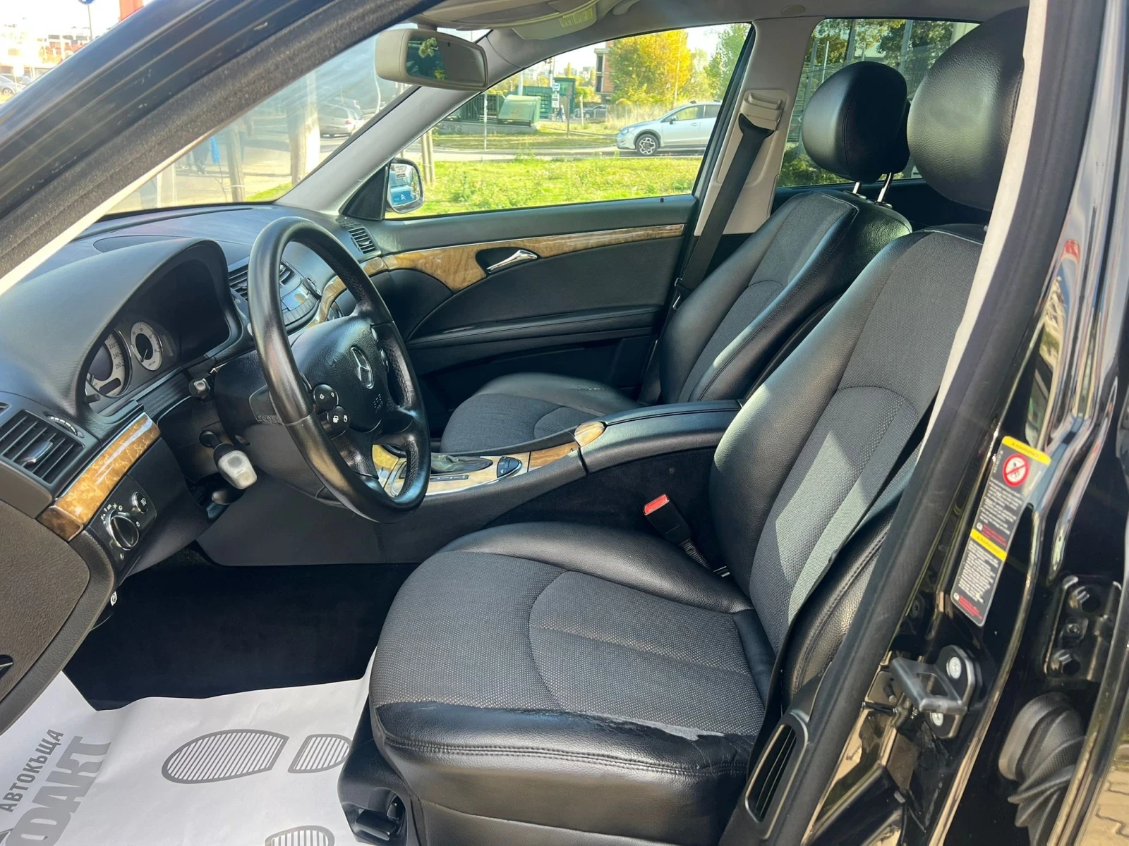 Mercedes-Benz E 280 3.0CDi/4MATIC/EVO - изображение 7