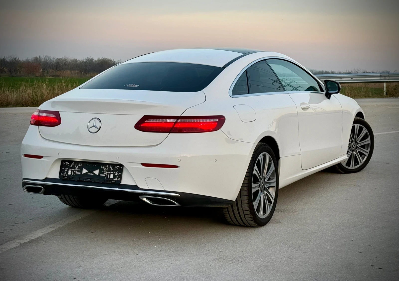 Mercedes-Benz E 220 Coupe - изображение 5