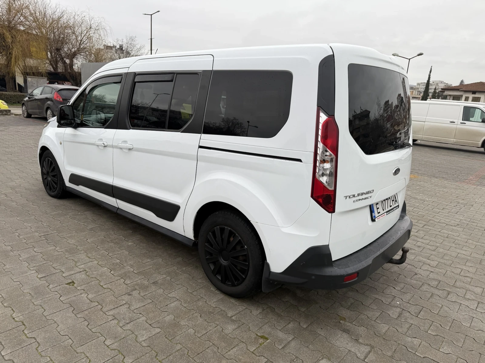 Ford Tourneo Connect 1.6 TDCI - изображение 5