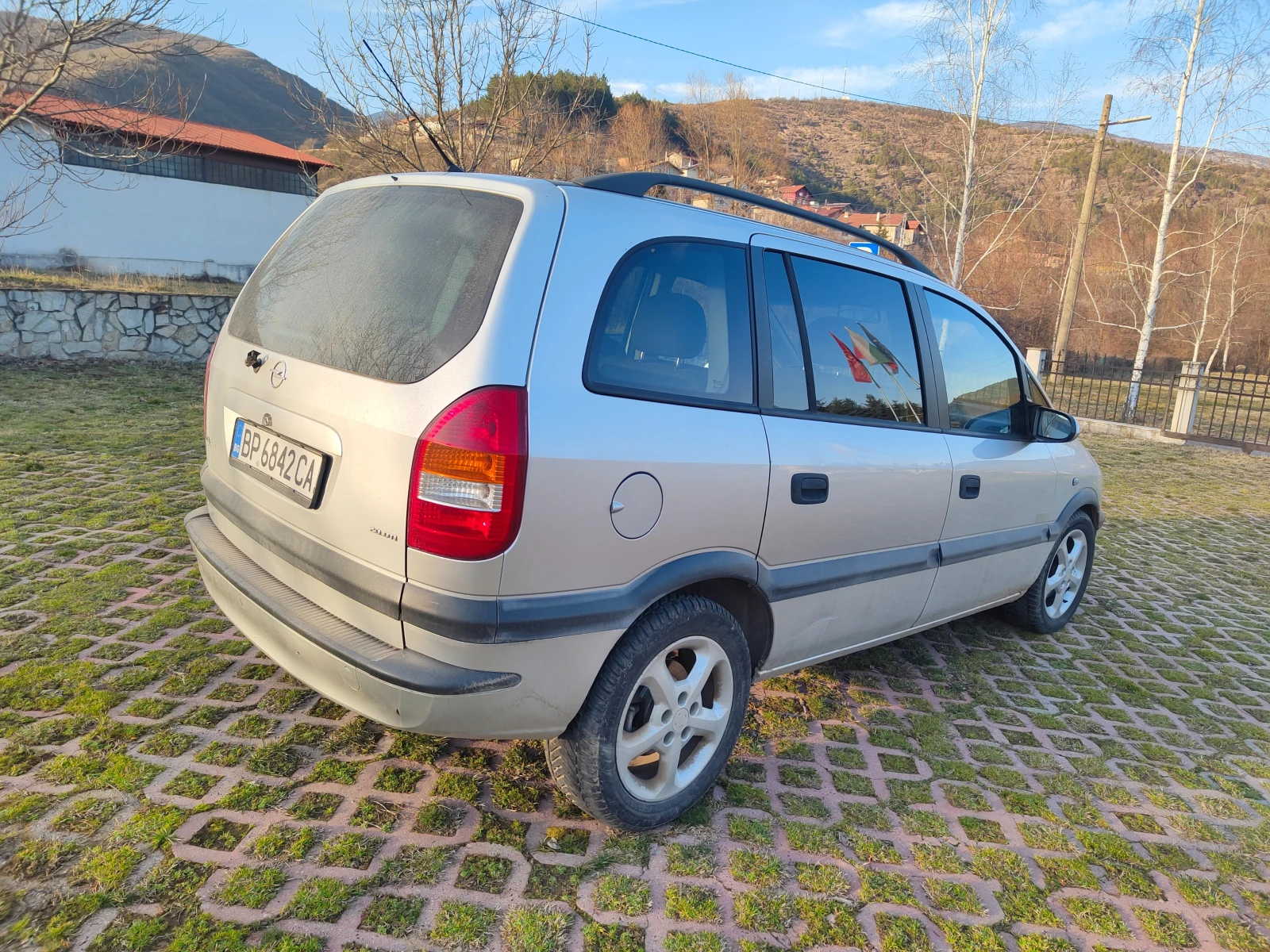Opel Zafira 2.0 DITD * РЕГИСТРАЦИЯ * 6+ 1 Места* КЛИМАТИК *  - изображение 6