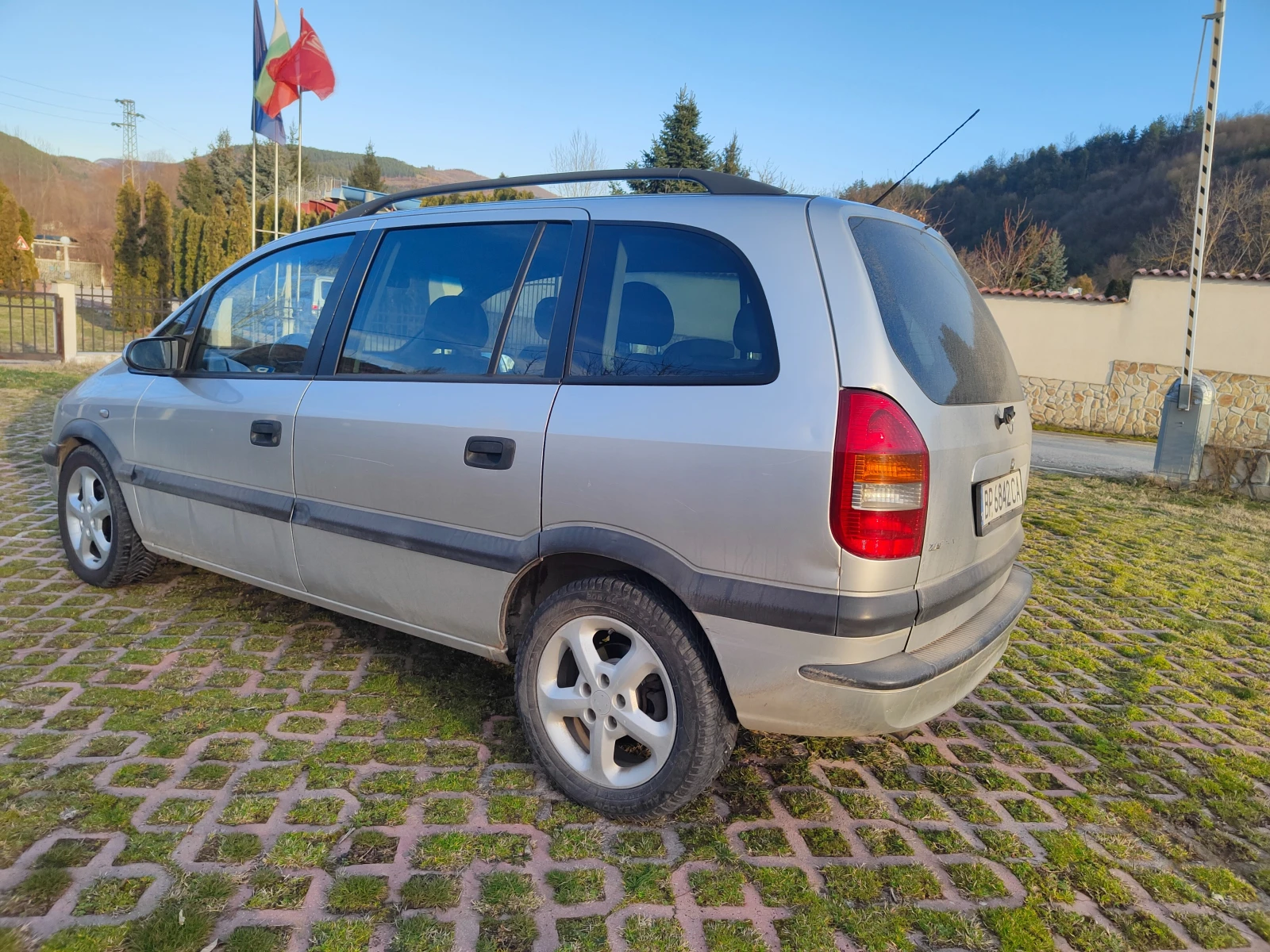Opel Zafira 2.0 DITD * РЕГИСТРАЦИЯ * 6+ 1 Места* КЛИМАТИК *  - изображение 3