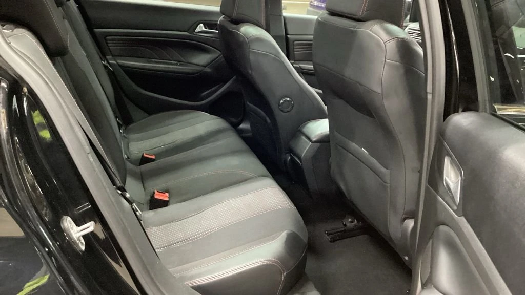 Peugeot 308, снимка 3 - Автомобили и джипове - 53819806