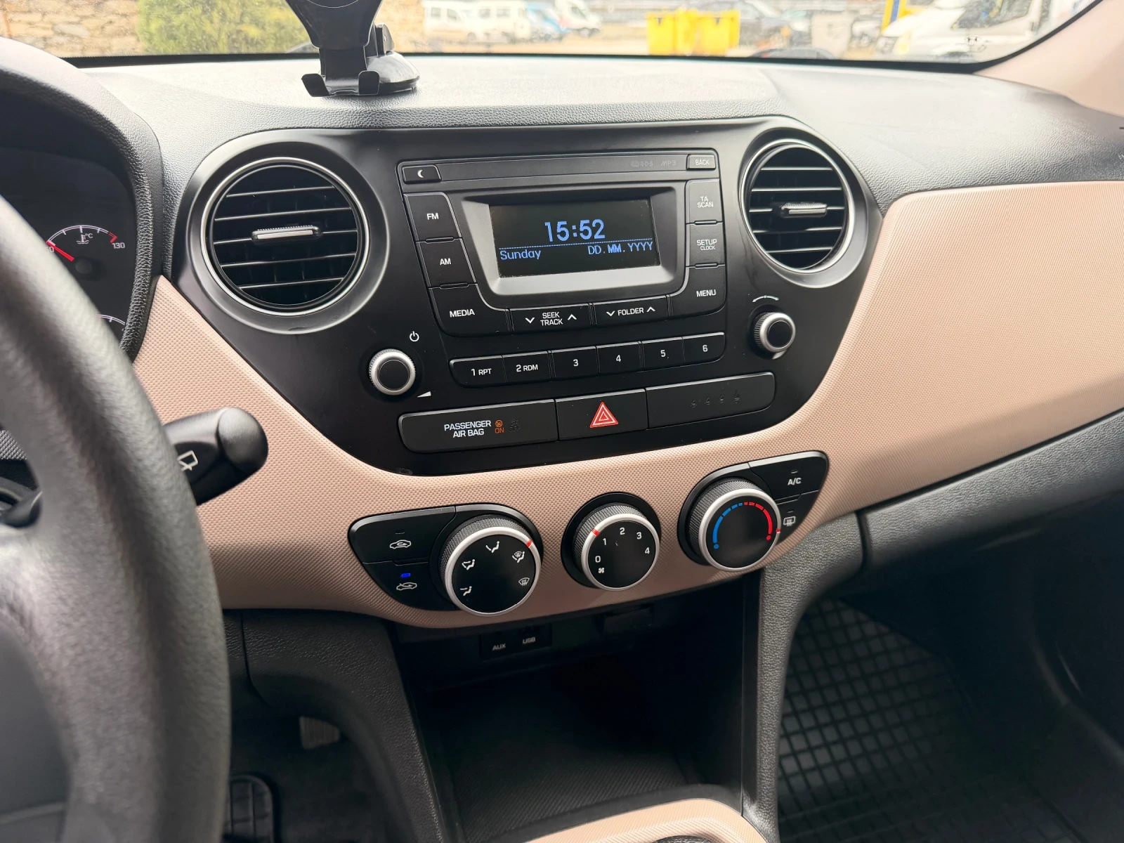 Hyundai I10 1.0 MPI, снимка 8 - Автомобили и джипове - 53994330