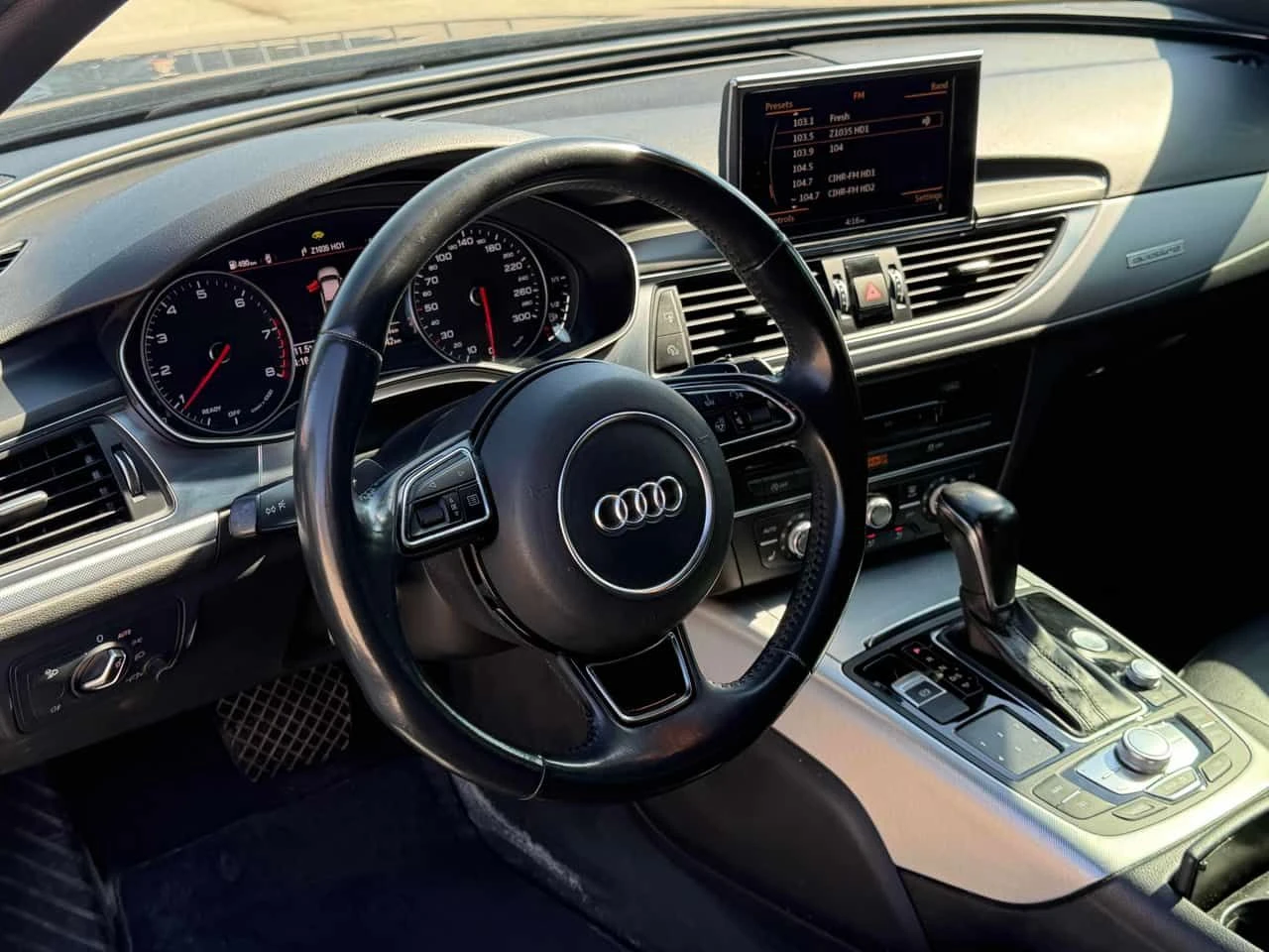 Audi A6 2.0T QUATTRO * ПОДГРЕВИ НА ВОЛАН/СЕДАЛКИ* КАМЕРА* , снимка 14 - Автомобили и джипове - 54190837