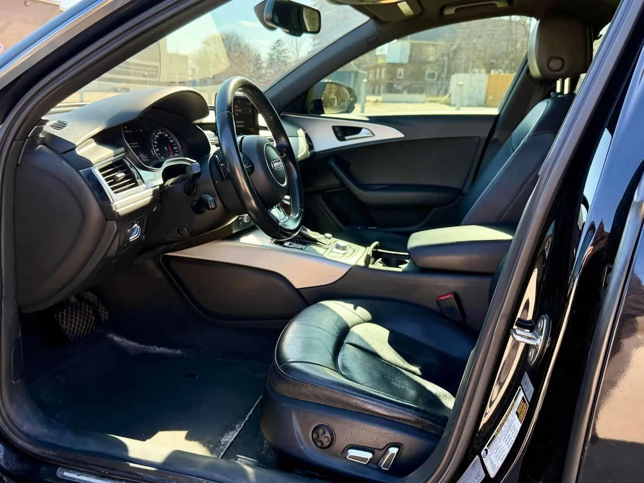 Audi A6 2.0T QUATTRO * ПОДГРЕВИ НА ВОЛАН/СЕДАЛКИ* КАМЕРА* , снимка 10 - Автомобили и джипове - 54190837