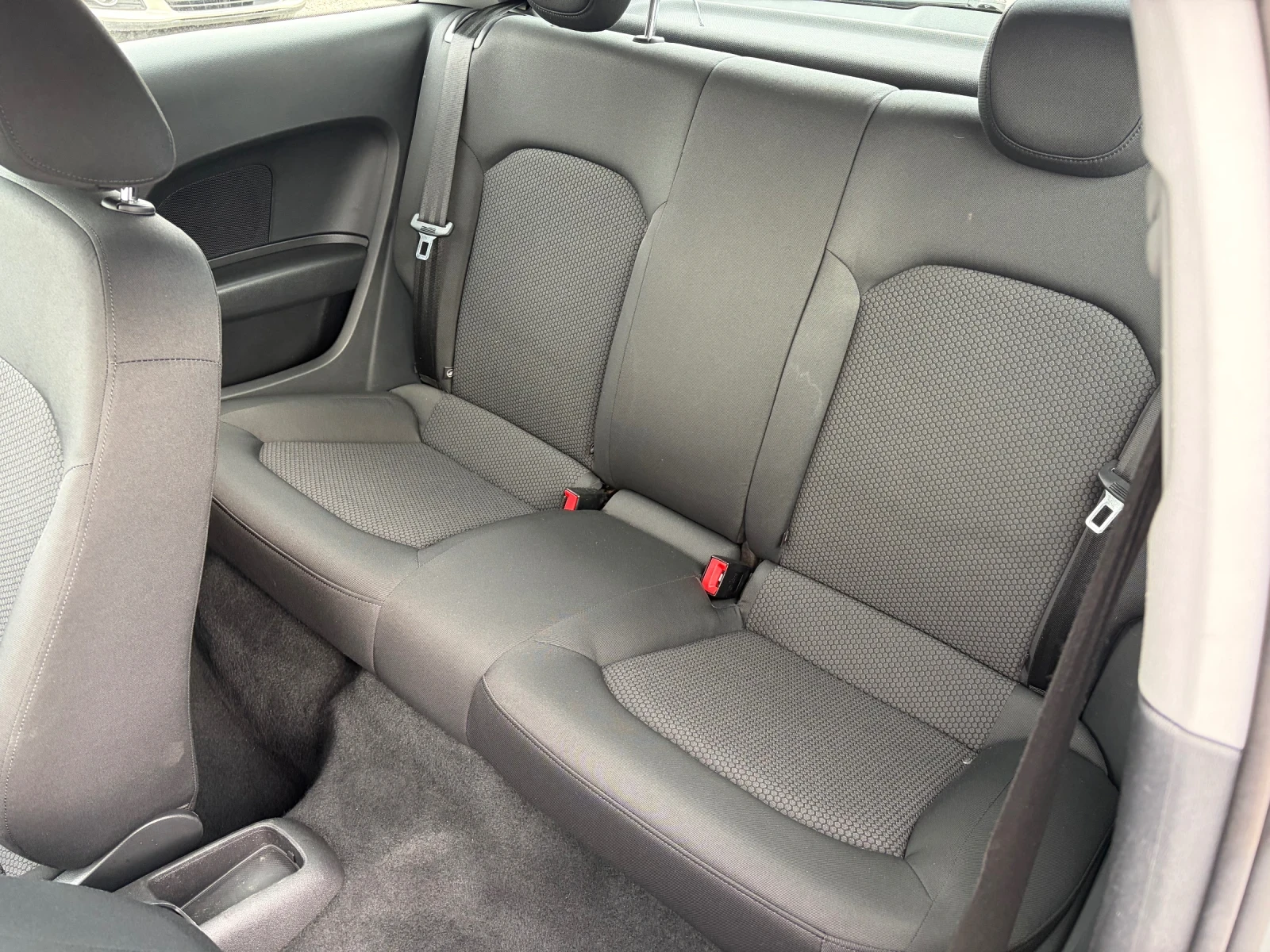 Audi A1 1.6TDI-90k.c S-LINE, 167000k.m. | Mobile.bg � ����������� 14