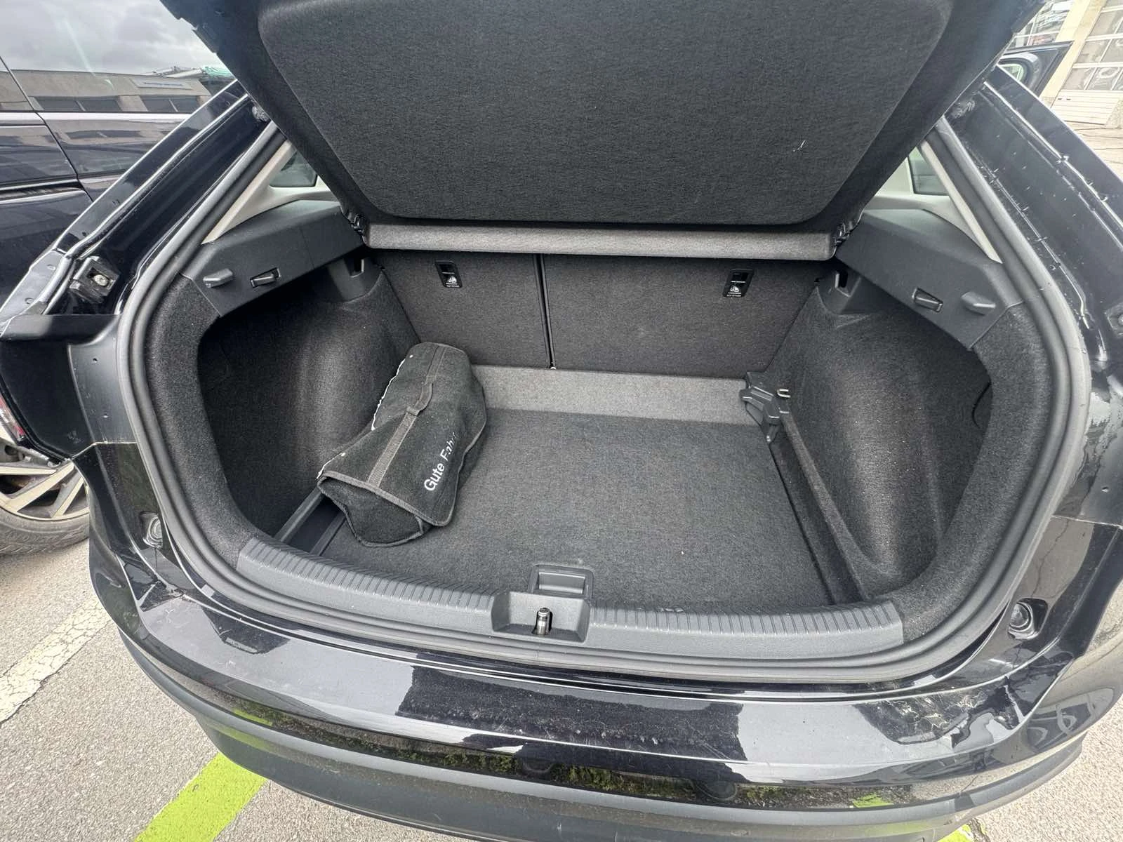 VW Taigo, снимка 6 - Автомобили и джипове - 54634753
